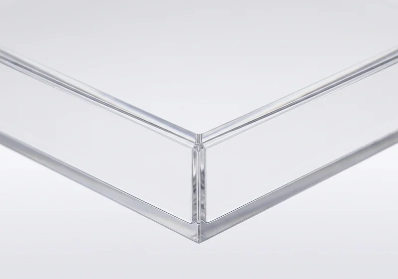 Acrylic tray without handles