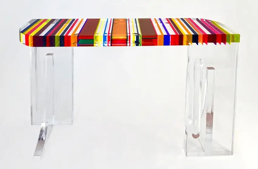 acrylic-furniture